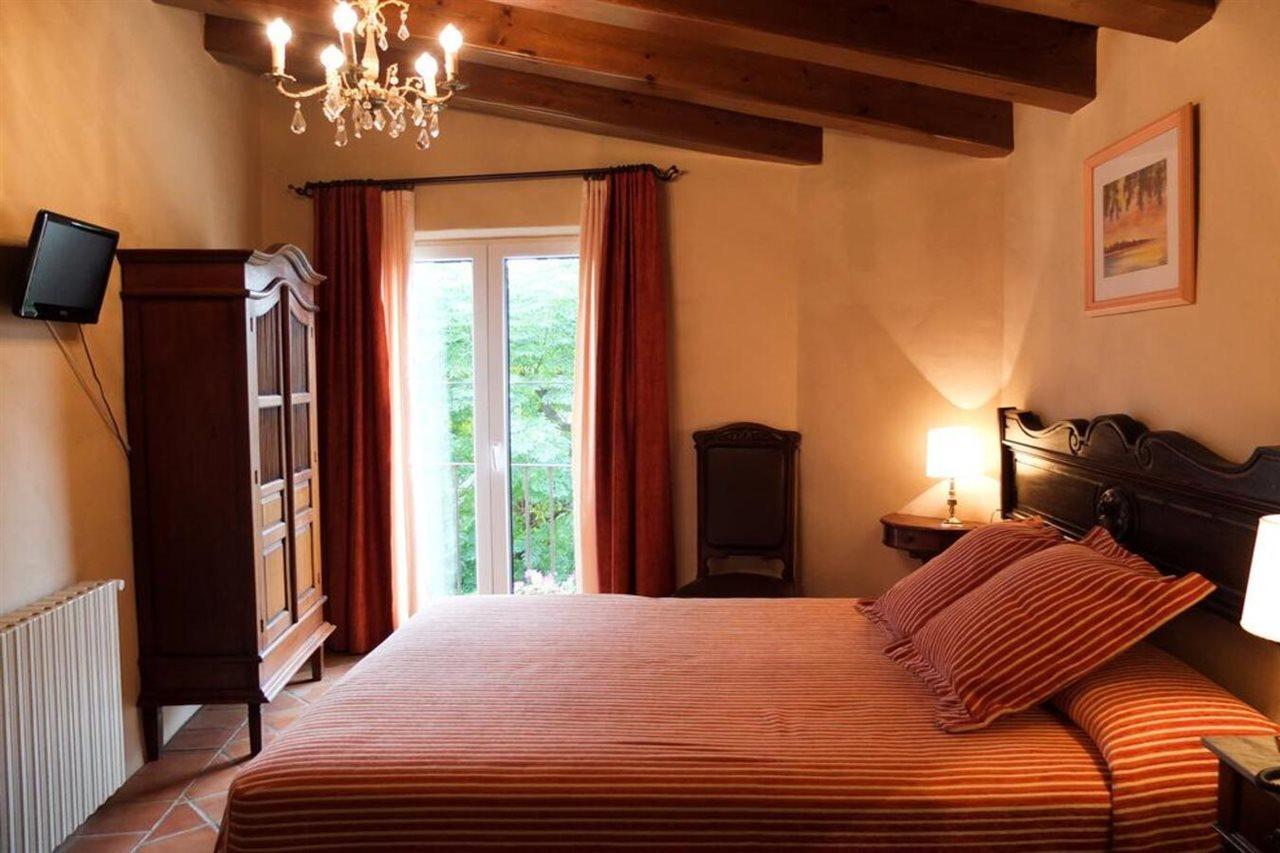 Sant Feliu de Boada Hotel Sant Feliu מראה חיצוני תמונה