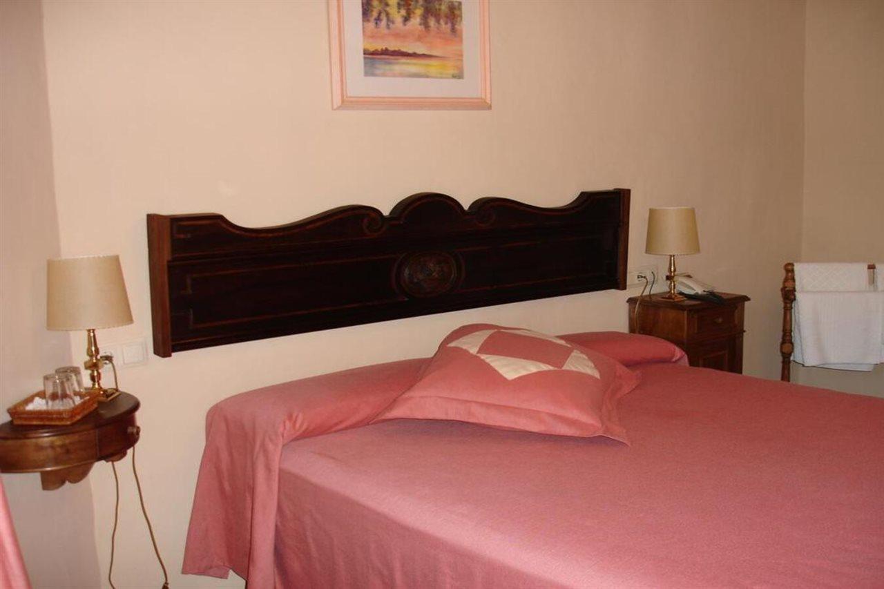 Sant Feliu de Boada Hotel Sant Feliu מראה חיצוני תמונה